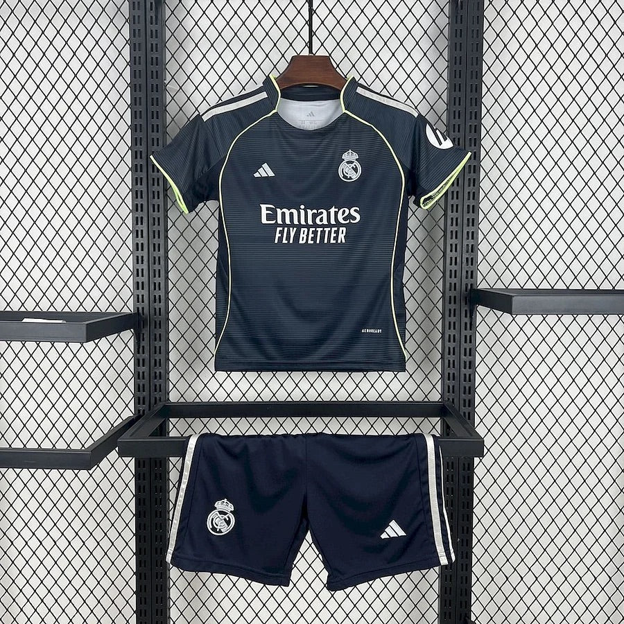 Ensemble Short Real Madrid extérieur 2025-2026