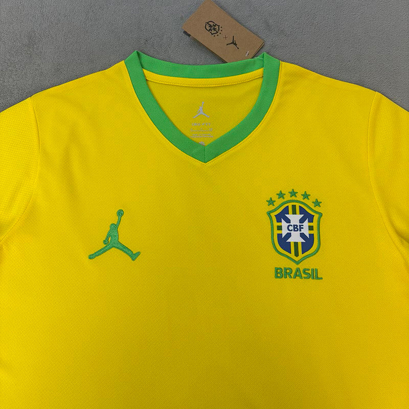 Brésil spéciale 2026-2027 jaune