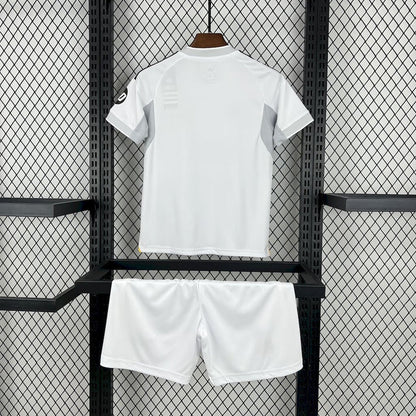 Ensemble Short Real Madrid domicile 2025-2026