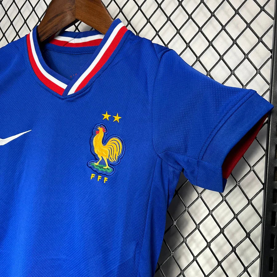 Ensembles Short France domicile 2024-2025