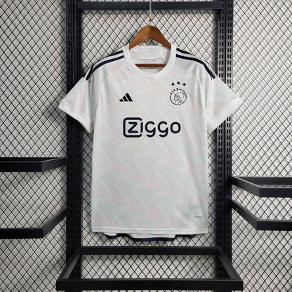 Ajax extérieur 2023-2024