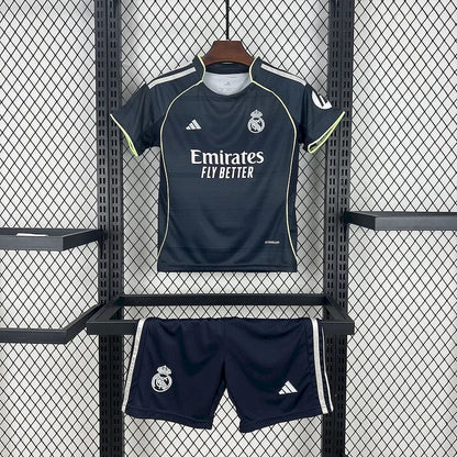 Ensemble Short Real Madrid extérieur 2025-2026