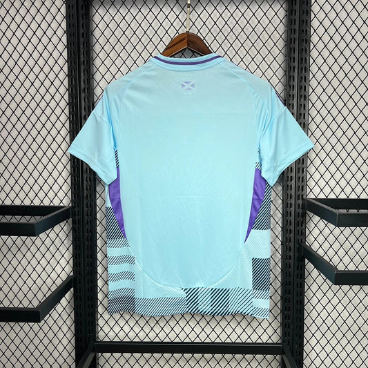 Écosse extérieur 2024-2025