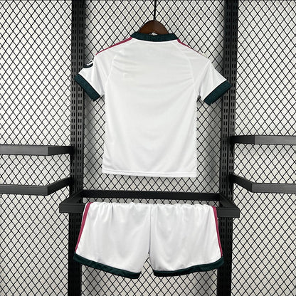 Ensemble short Real Madrid domicile 2026-2027