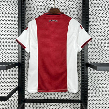 Ajax domicile 2025-2026