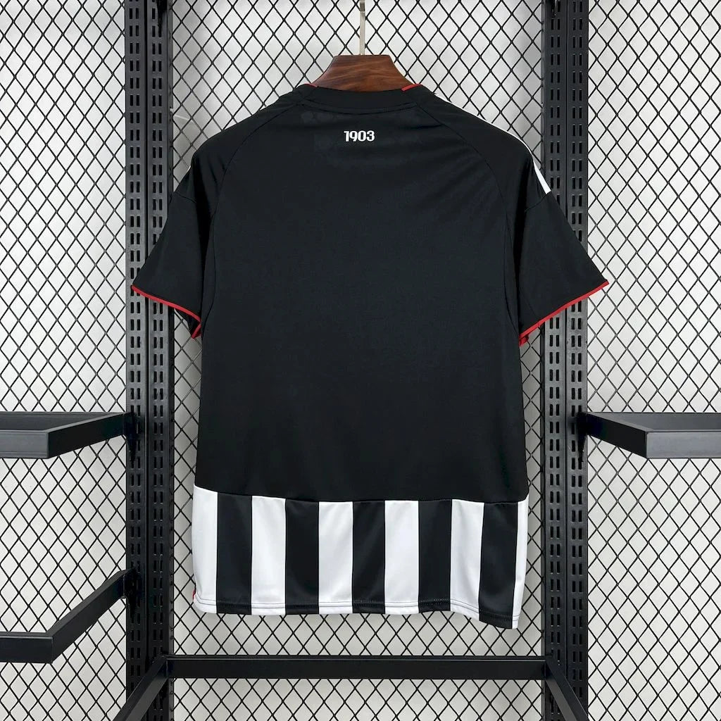 Besiktas extérieur 2025-2026