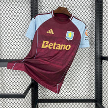 Aston Villa domicile 2025-2026