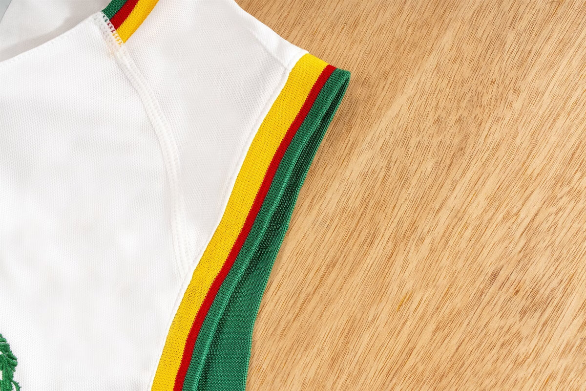 Retro Cameroun extérieur 2002