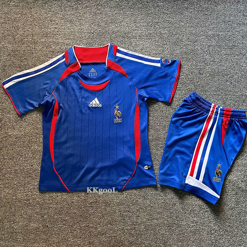 Ensembles Short France extérieur 2006