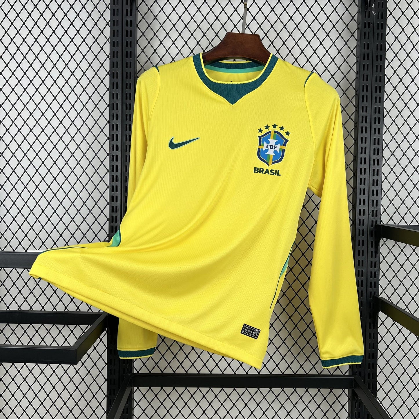 Manche longue Brésil domicile 2026-2027