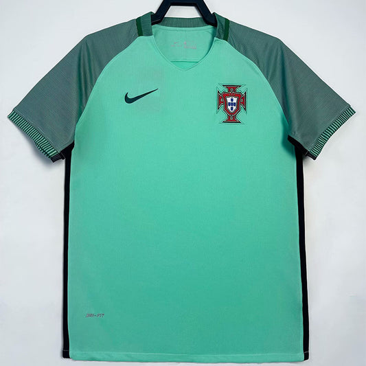 Retro Portugal extérieur 2016