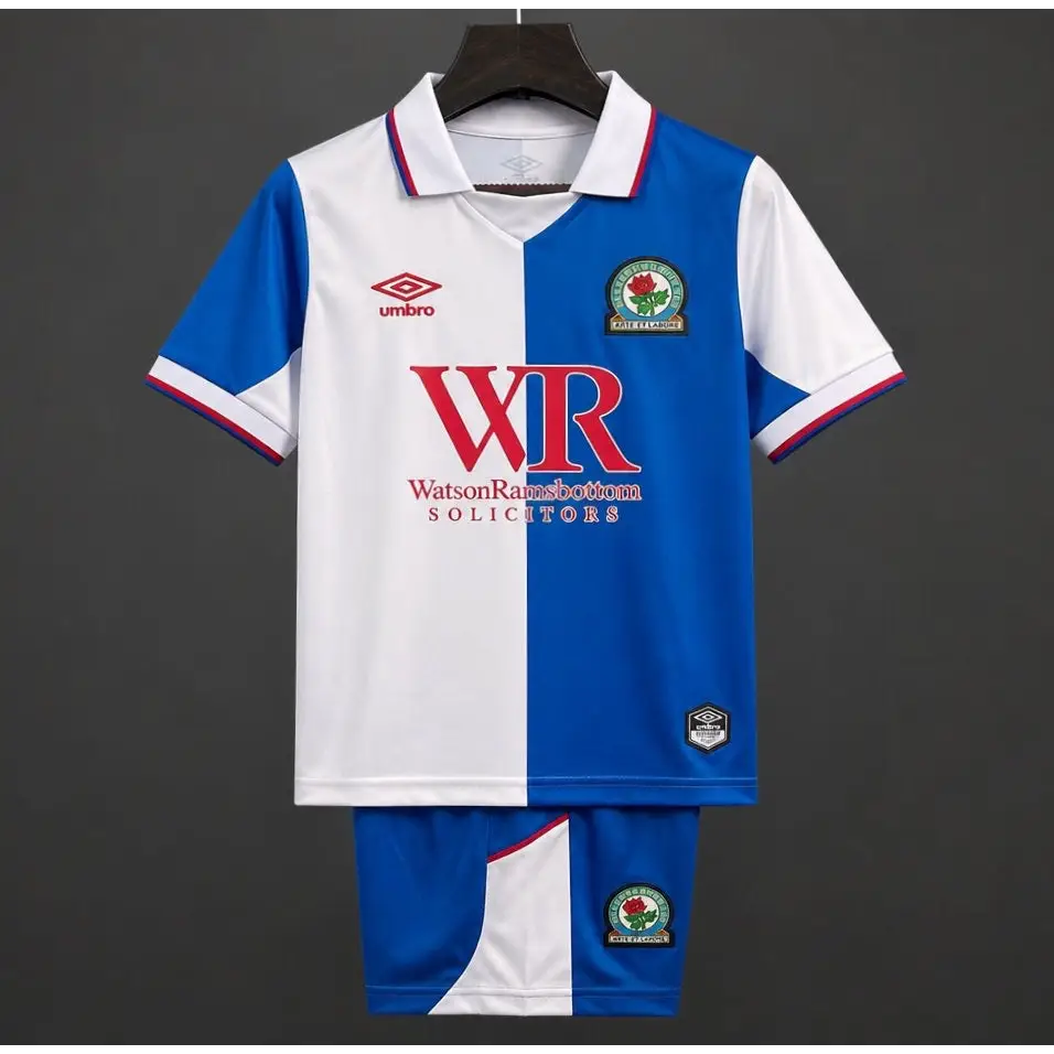 Ensemble short Blackburn domicile 2026-2027
