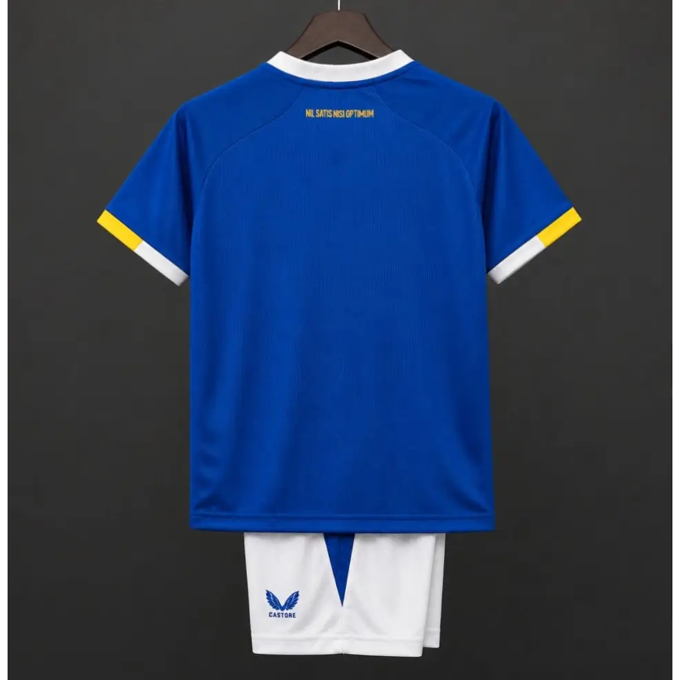 Ensemble short Everton domicile 2026-2027