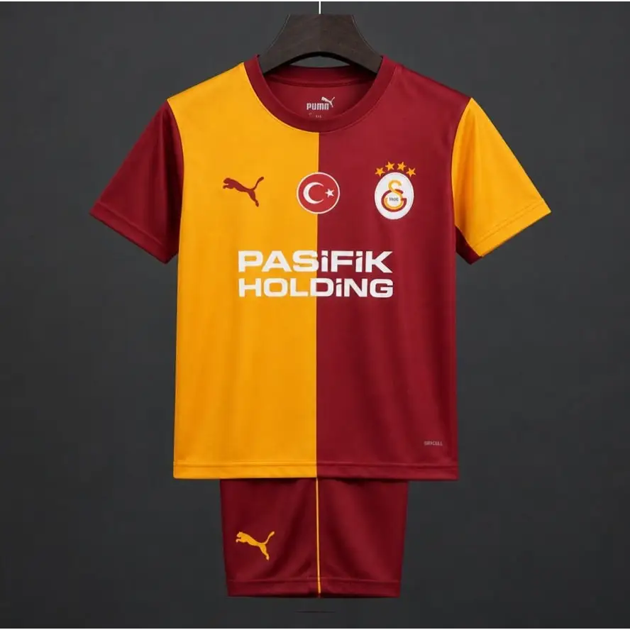 Ensemble short Galatasaray domicile 2026-2027