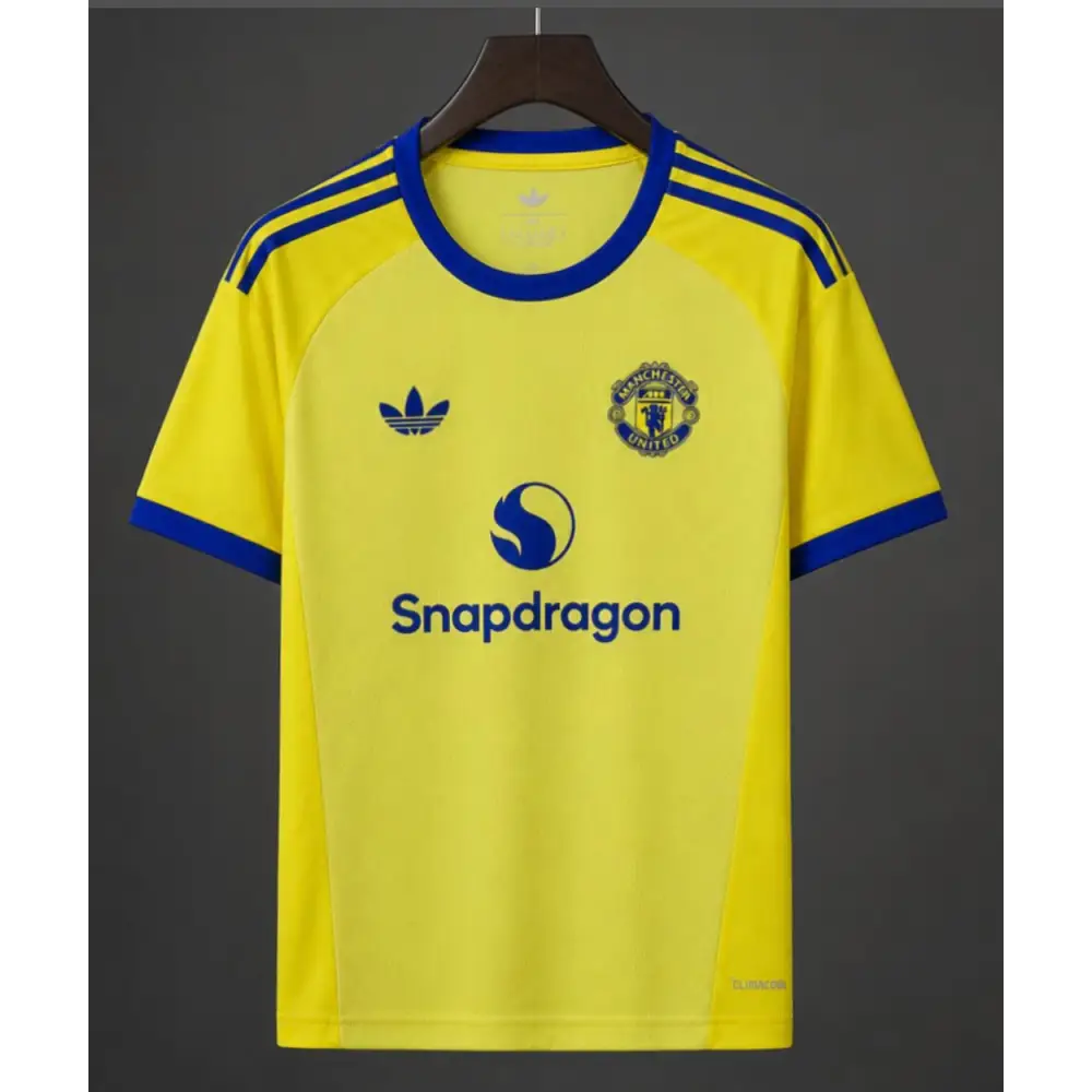 Manchester United gardien jaune 2026-2027